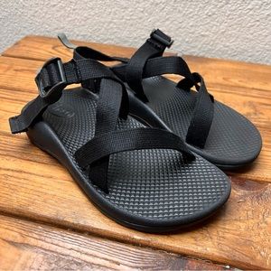 CHACO Sz 8 Black Classic Girls Sandals
